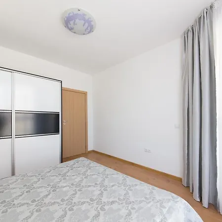 Apartment Sea Garden Home 36 *